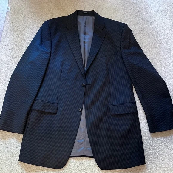 Calvin Klein Full Wool Suit (blazer and pants) - Picture 4 of 16